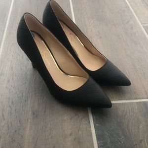 Jessica Simpson black snake heels, pumps